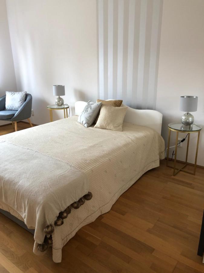 Britannica Apartment Heviz Ngoại thất bức ảnh